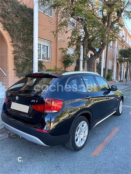 Usado BMW X1 143 HP (105 kW) 2010 Preto SUV