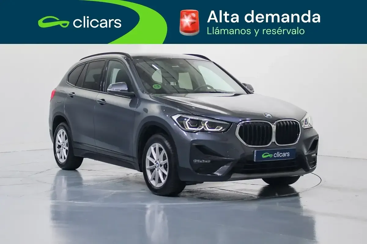 Begagnad BMW X1 150 HK (110 kW) 2022 Grå SUV