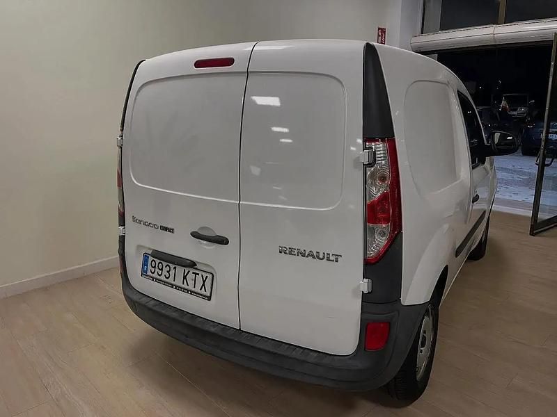 Begagnad Renault Kangoo 75 HK (55 kW) 2019 Vit Minibuss