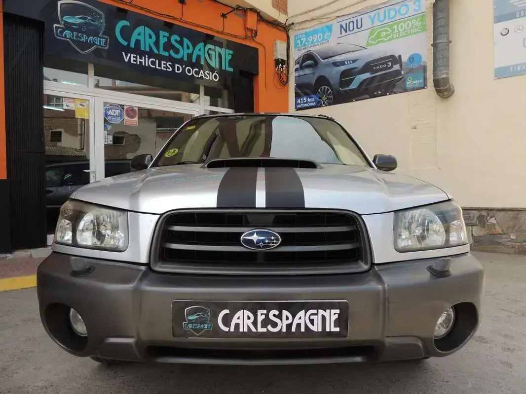 Usado Subaru Forester 177 CV (130 kW) 2003 Gris SUV