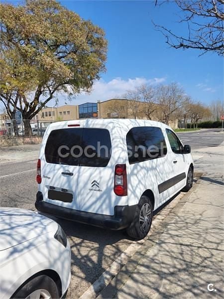 Usado Citroën Berlingo 90 CV (66 kW) 2013 Blanco Monovolumen