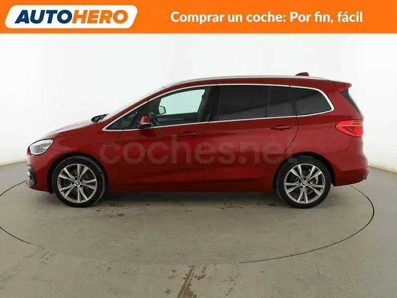 Usado BMW 218 150 CV (110 kW) 2019 Rojo Familiar