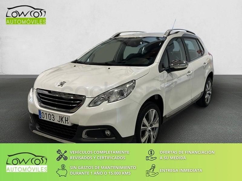 Usado Peugeot 2008 Allure 110 CV (80 kW) 2015 Blanco SUV