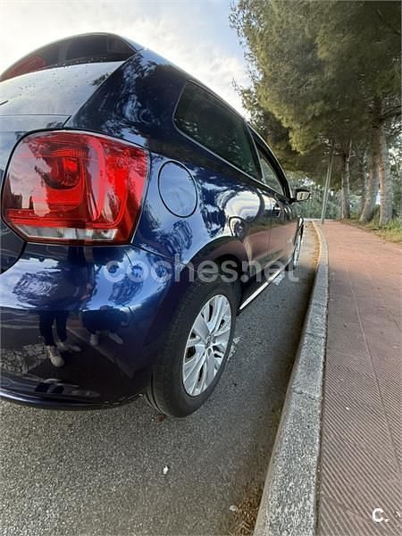 Usado VW Polo Advance 90 CV (66 kW) 2012 Azul Utilitario