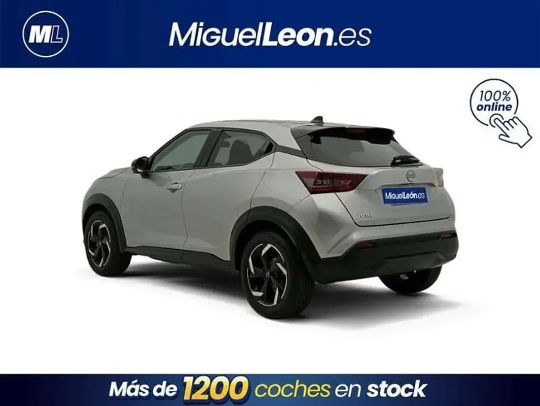 Usado Nissan Juke Acenta 114 CV (83 kW) 2023 Gris SUV