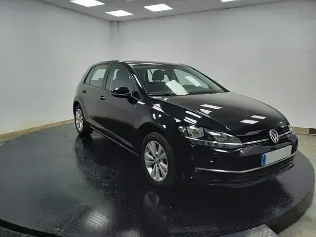Brugt VW Golf VIII 110 HK (80 kW) 2020 Sort Sedan