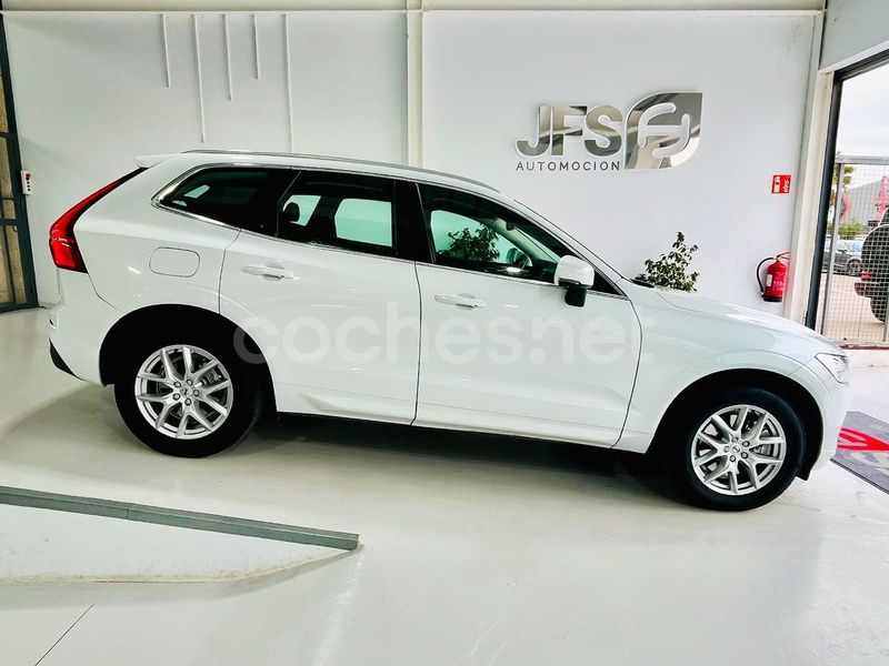 Usado Volvo XC60 Momentum 190 CV (139 kW) 2018 Blanco SUV