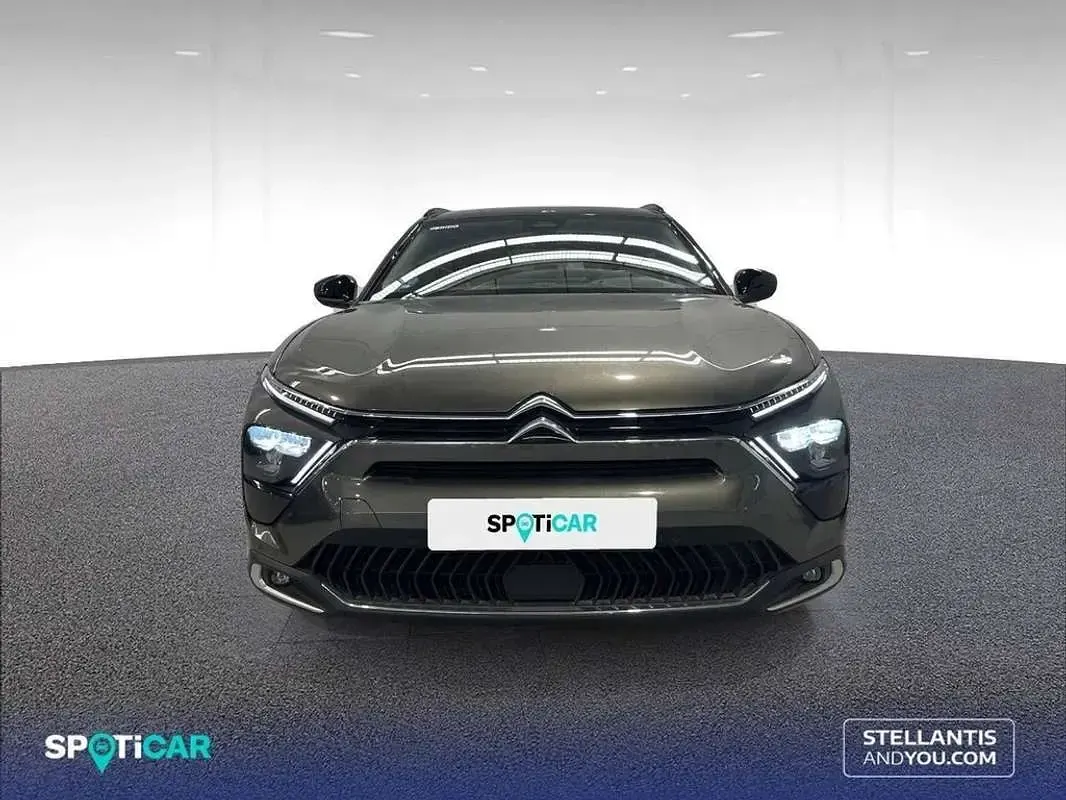 Usado Citroën C5 X Shine 181 CV (133 kW) 2024 Verde Familiar