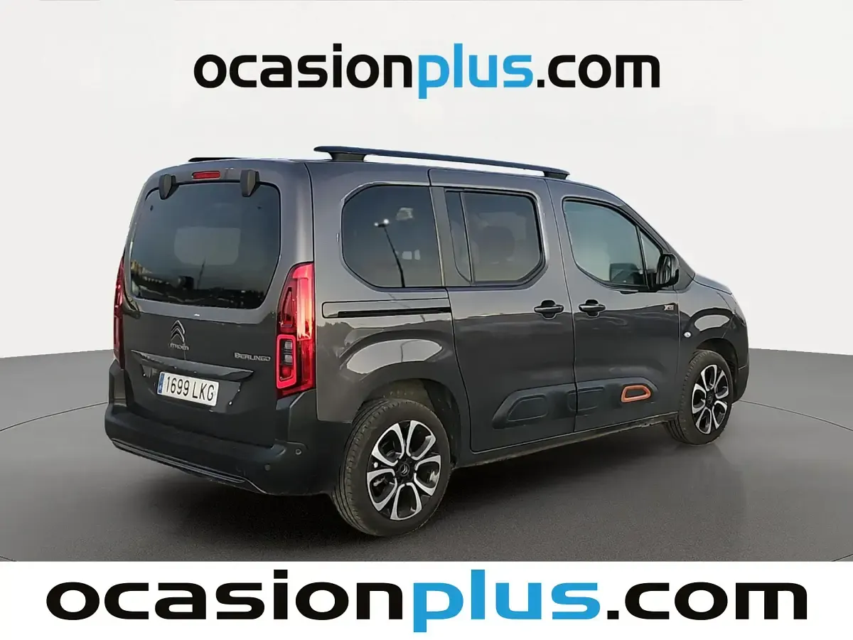 Usado Citroën Berlingo Shine 130 CV (95 kW) 2020 Gris Monovolumen