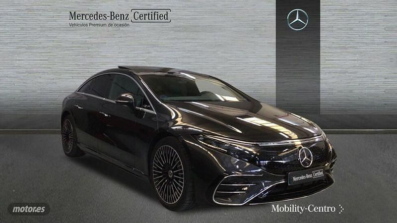 Usado Mercedes EQS450+ AMG line 264 kW (360 CV) 2023 Verde olivo mate Berlina