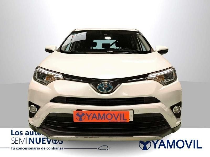Usado Toyota RAV4 Hybrid Advance 197 CV (144 kW) 2016 Blanco SUV