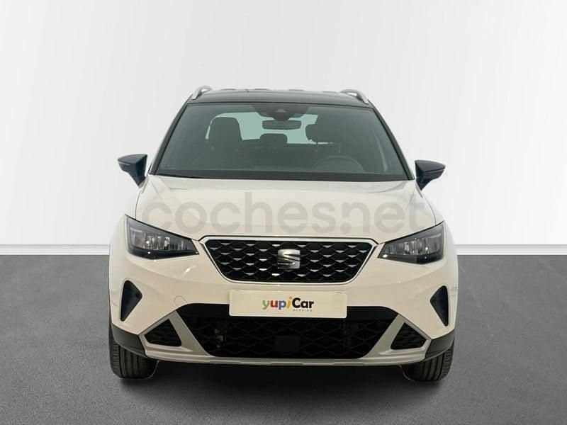 Usado Seat Arona Xperience 115 CV (84 kW) 2025 Blanco SUV