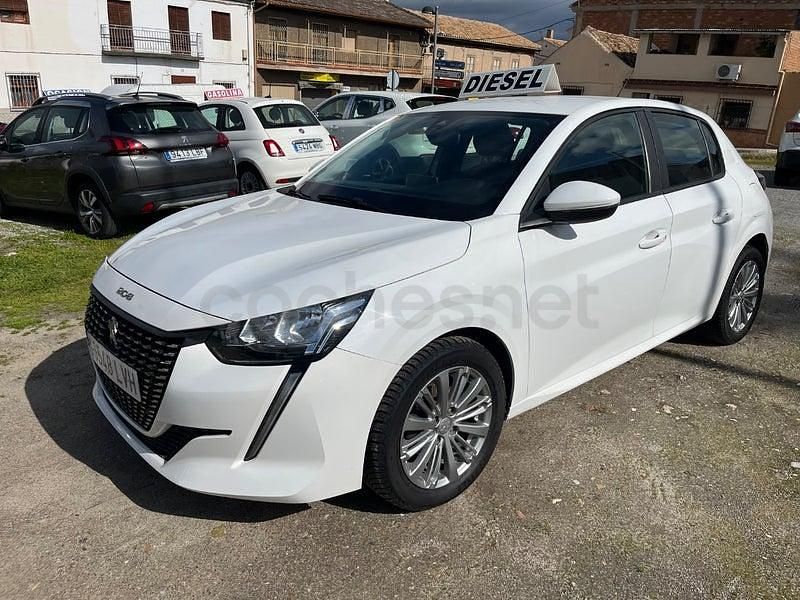Usado Peugeot 208 Active 100 CV (73 kW) 2022 Blanco Utilitario