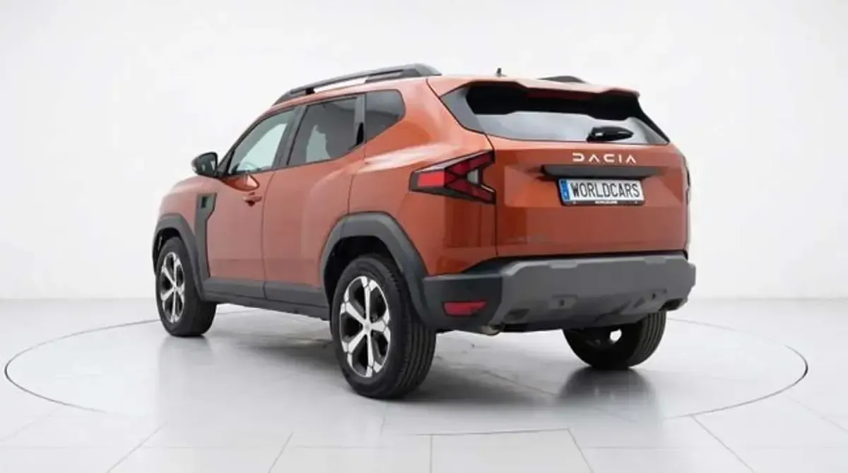 Usado Dacia Duster Journey 131 CV (96 kW) 2025 Marrón SUV