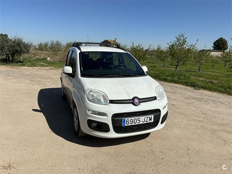 Usado Fiat Panda Lounge 69 CV (50 kW) 2017 Blanco Utilitario