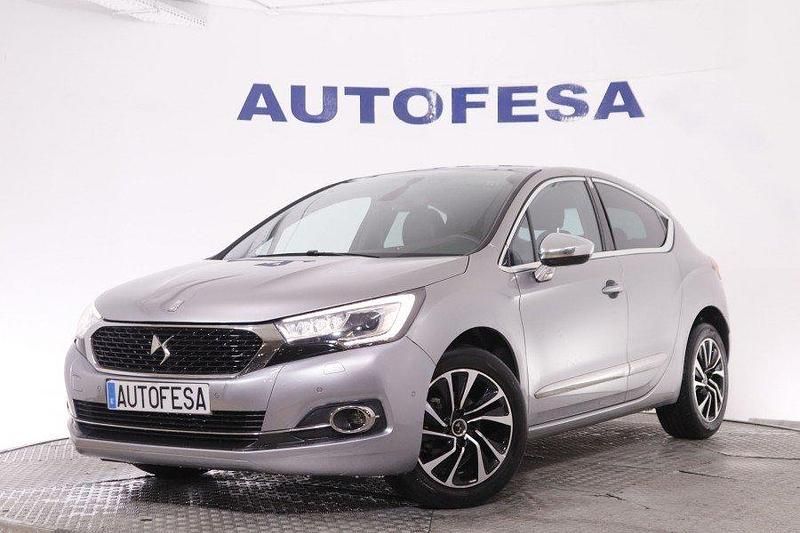 Usado DS Automobiles DS4 So Chic 130 CV (95 kW) 2018 Plata SUV