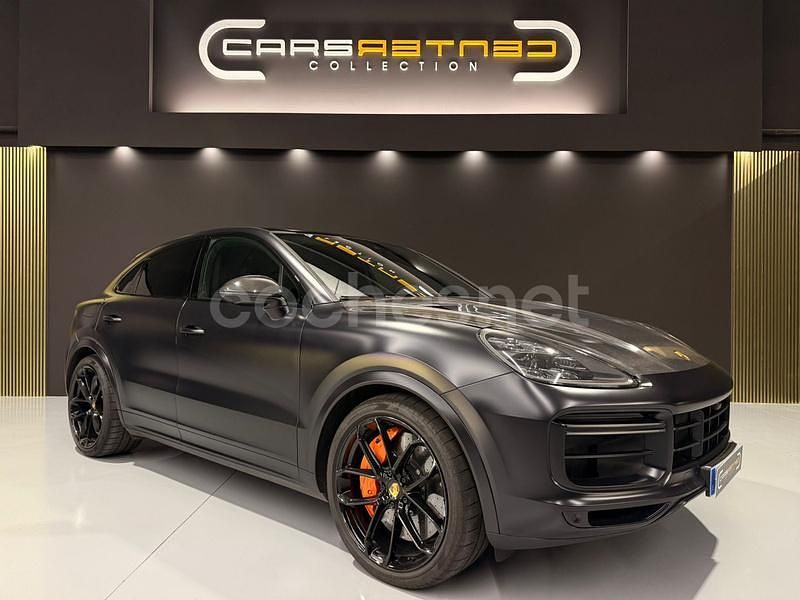 Negro Usado 2022 Porsche Cayenne Turbo S SUV | 118.000 € (Caro) - Imagen 1/4