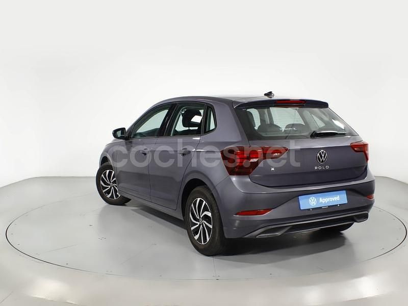 Usado VW Polo Life 95 CV (69 kW) 2023 Gris Berlina