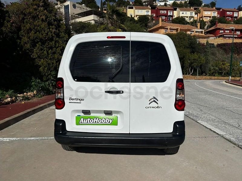 Usado Citroën Berlingo Seduction 92 CV (67 kW) 2013 Blanco Monovolumen