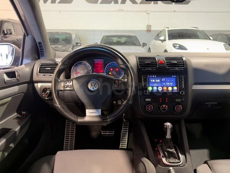 Usado VW Golf IV GTI 200 CV (147 kW) 2005 Gris / plata Berlina