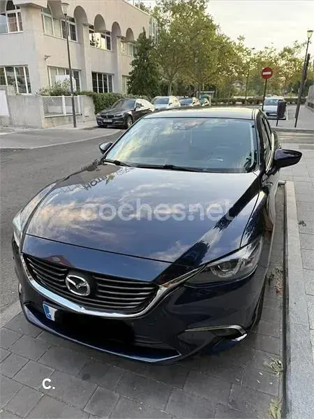 Usado Mazda 6 Luxury 150 CV (110 kW) 2015 Azul Berlina