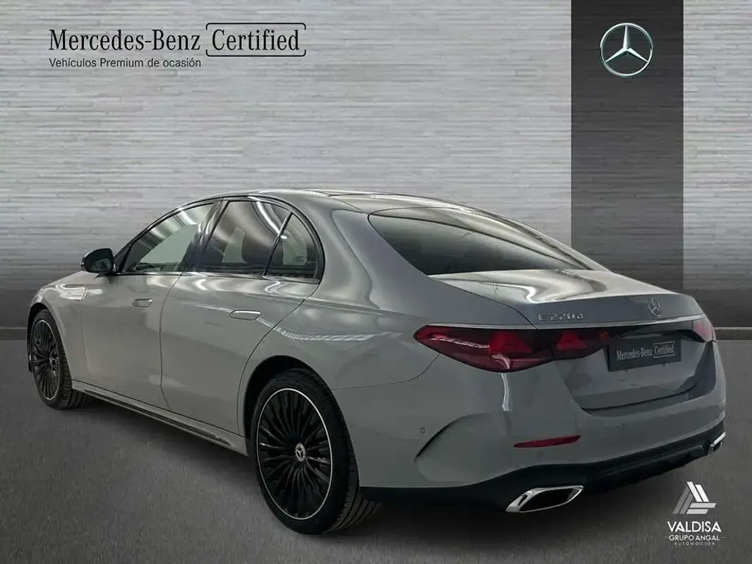 Usado Mercedes E220 197 CV (144 kW) 2026 Berlina