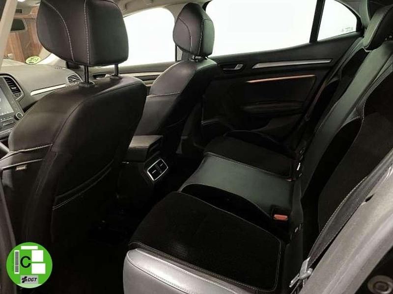 Usado Renault Mégane GrandTour GT-Line 116 CV (85 kW) 2022 Negro Familiar