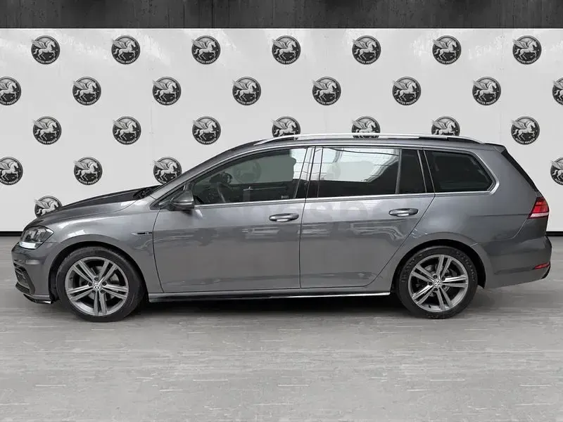 Usado VW Golf VII Sportline 150 CV (110 kW) 2017 Gris / plata Familiar