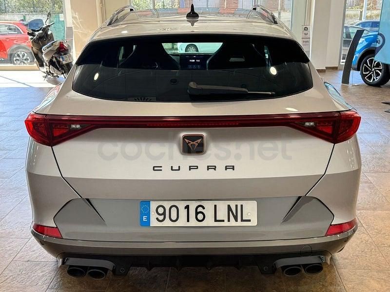 Usado Cupra Formentor VZ 310 CV (228 kW) 2021 Gris / plata SUV