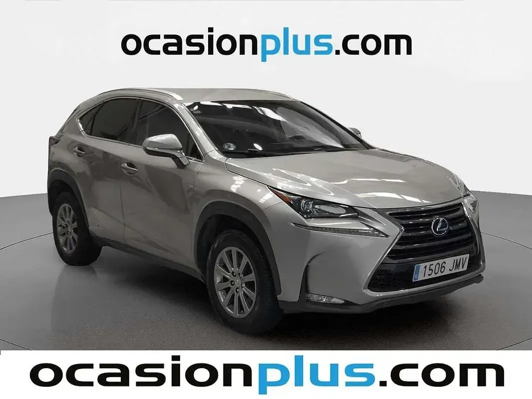 Usado Lexus NX300h 197 CV (144 kW) 2016 Gris SUV