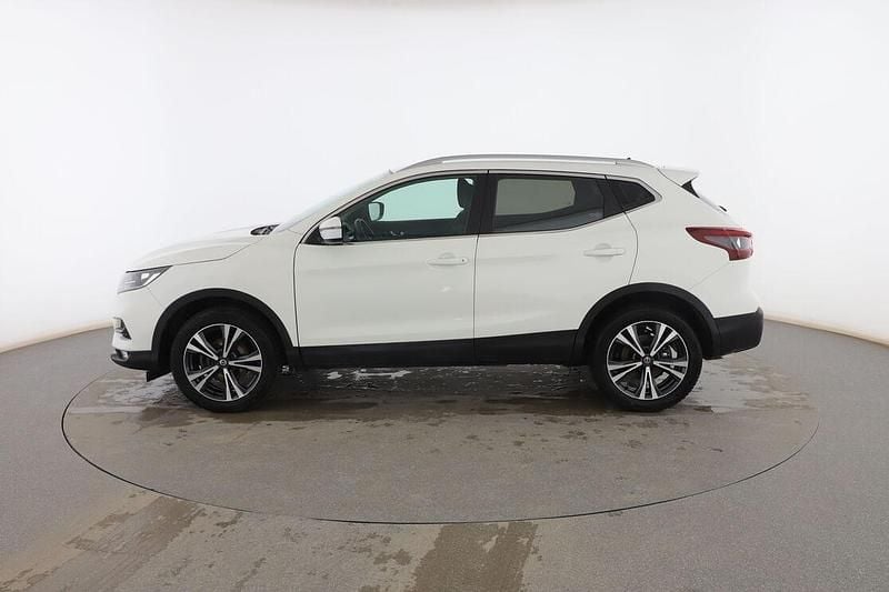 Usado Nissan Qashqai Acenta 140 CV (102 kW) 2021 Blanco SUV