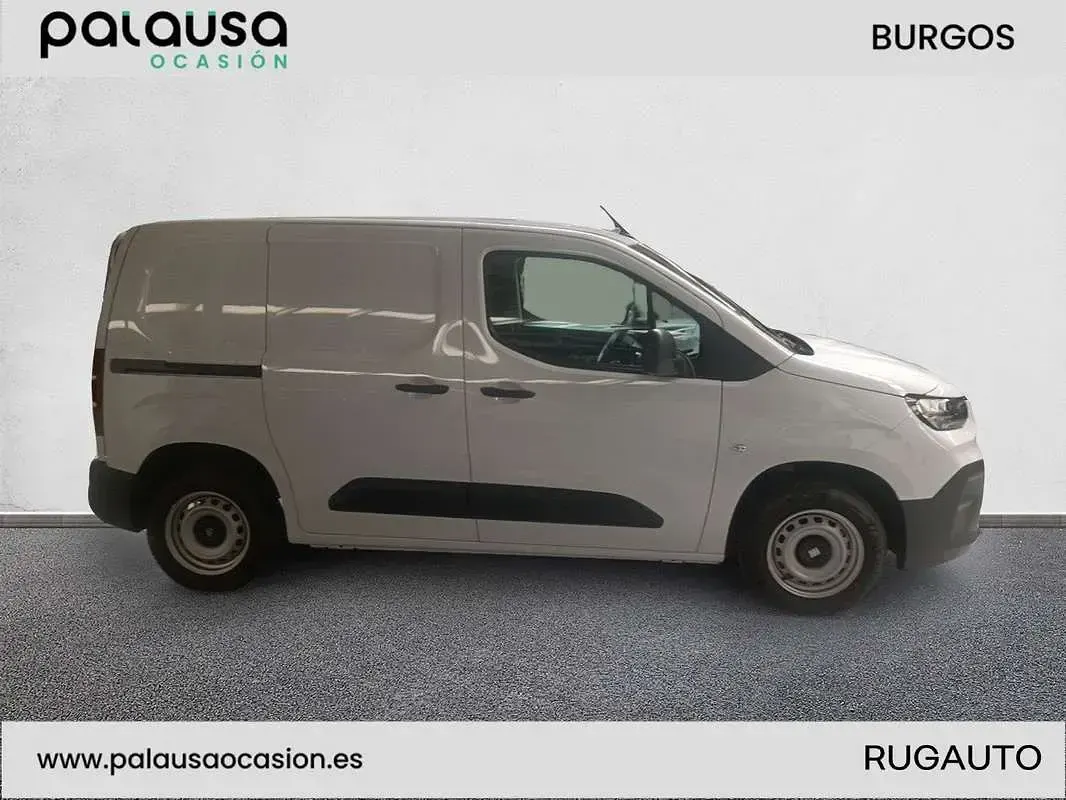 Nuevo Fiat Doblò Easy 102 CV (75 kW) 2026 Blanco Monovolumen