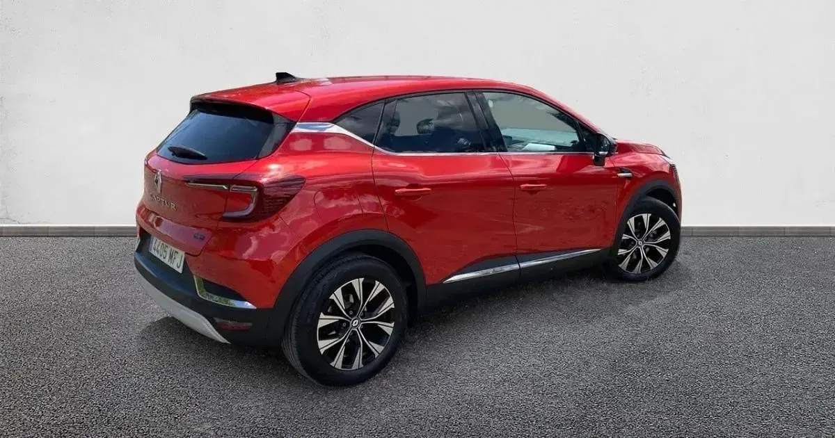 Usado Renault Captur Techno 145 CV (106 kW) 2023 SUV