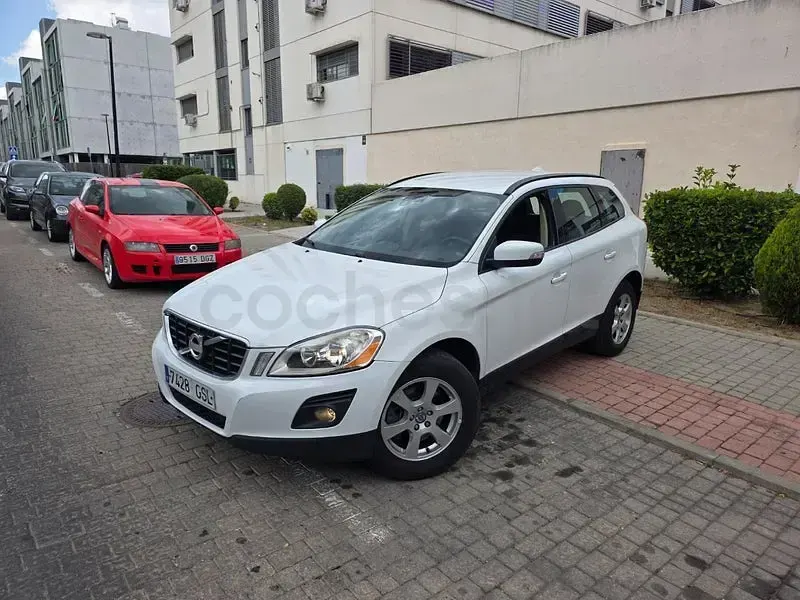 Usado Volvo XC60 Summum 175 CV (128 kW) 2010 Blanco SUV