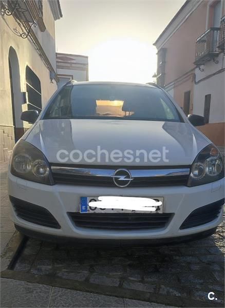 Blanco Usado 2007 Opel Astra Energy Familiar | 1600 € (Buen precio) - Imagen 1/4
