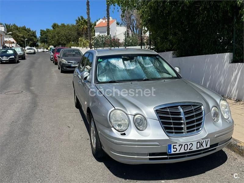 Gris / plata Usado 2005 Kia Opirus EX Berlina | 3900 € - Imagen 1/4