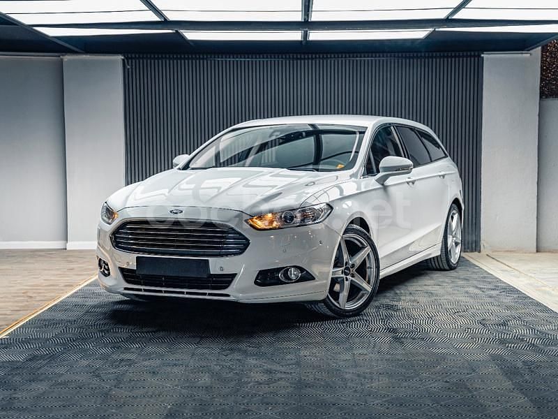 Blanco Usado 2016 Ford Mondeo ST-Line Familiar | 10.700 € (Precio justo) - Imagen 1/4
