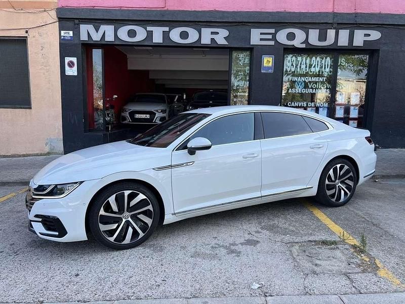 Usado VW Arteon R-line 150 CV (110 kW) 2021 Blanco Coupe