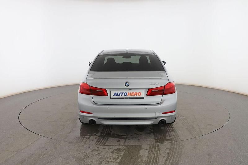 Usado BMW 520 Sport Line 185 CV (136 kW) 2020 Plata Berlina