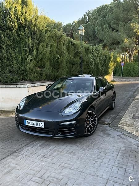 Usado Porsche Panamera 420 CV (308 kW) 2014 Negro Utilitario