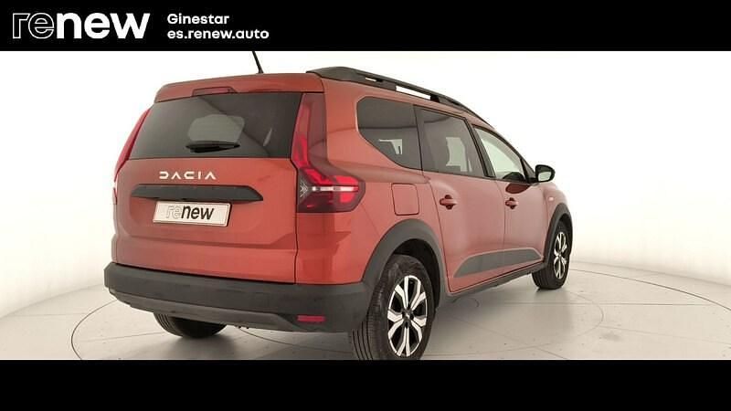 Usado Dacia Jogger Expression 110 CV (80 kW) 2024 Naranja Monovolumen