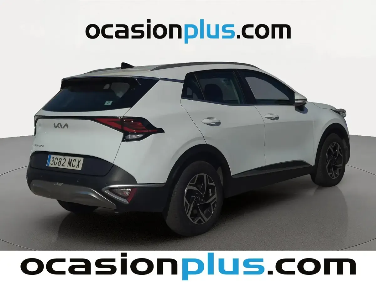 Usado Kia Sportage 136 CV (100 kW) 2022 Blanco SUV