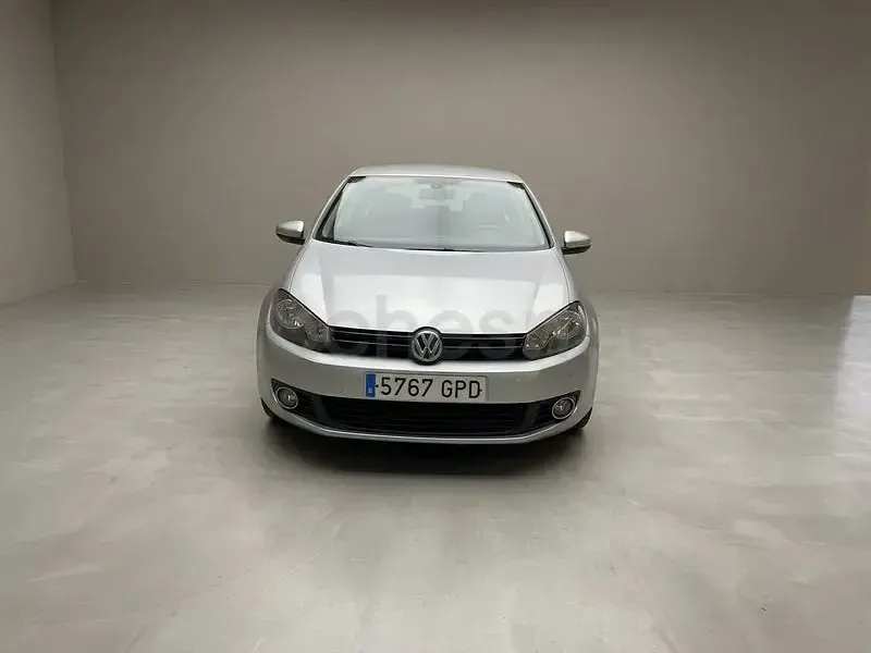 Usado VW Golf VI Advance 105 CV (77 kW) 2009 Gris / plata Utilitario