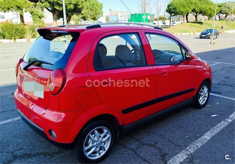 Usado Chevrolet Matiz SE 65 CV (47 kW) 2010 Rojo Utilitario
