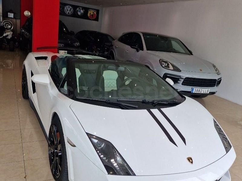 Usado Lamborghini Gallardo 560 CV (411 kW) 2009 Blanco Descapotable