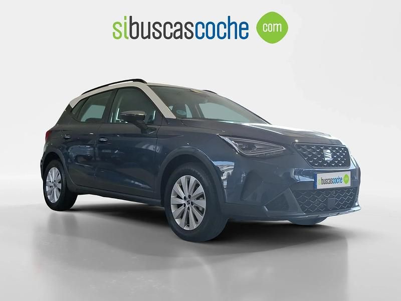 Gris/plata Usado 2024 Seat Arona Style SUV | 17.990 € (Precio justo) - Imagen 1/4