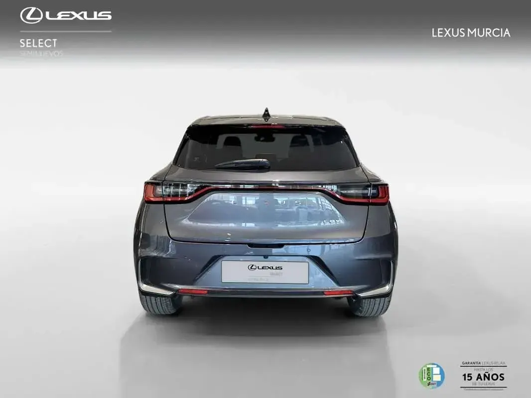 Nuevo Lexus LBX 67 CV (49 kW) 2026 Gris SUV