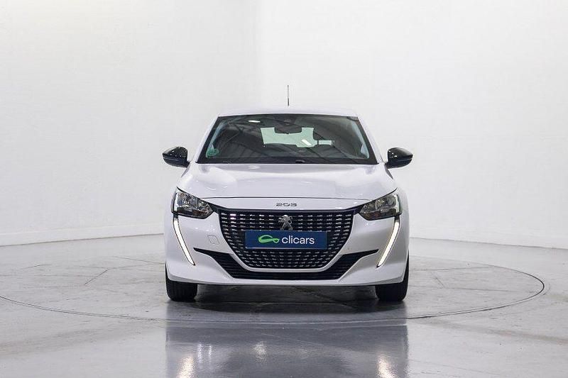 Usado Peugeot 208 Active 75 CV (55 kW) 2023 Blanco Utilitario