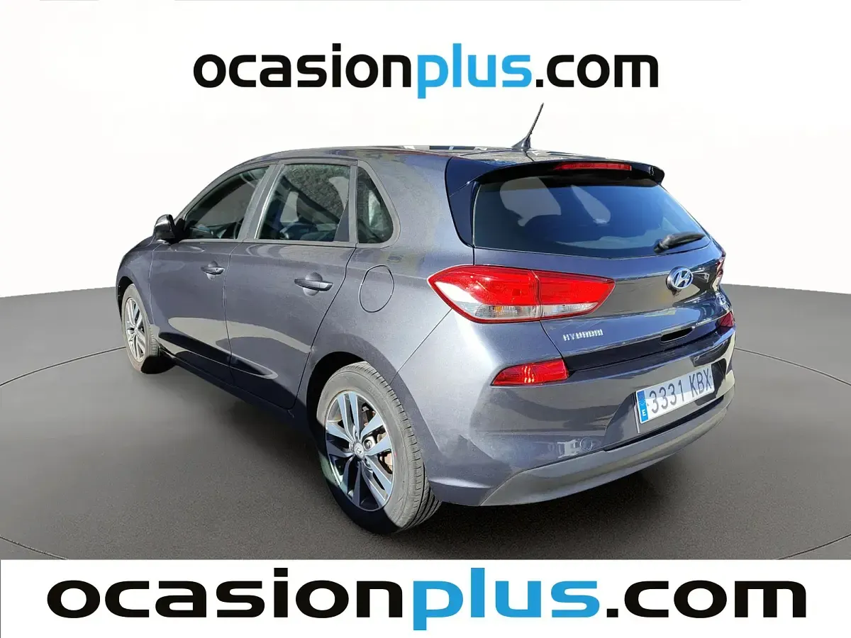 Usado Hyundai i30 120 CV (88 kW) 2017 Gris Utilitario