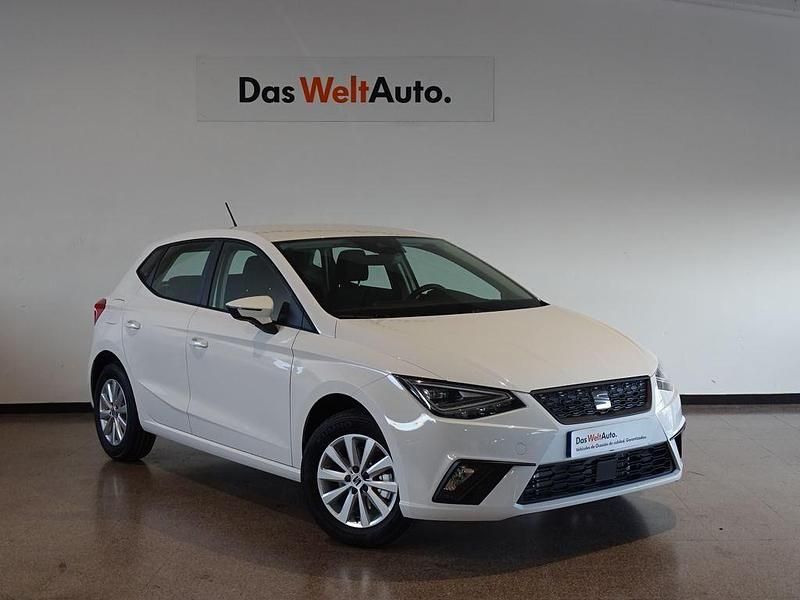 Blanco Usado 2021 Seat Ibiza Style Plus Utilitario | 14.900 € (Precio justo) - Imagen 1/4